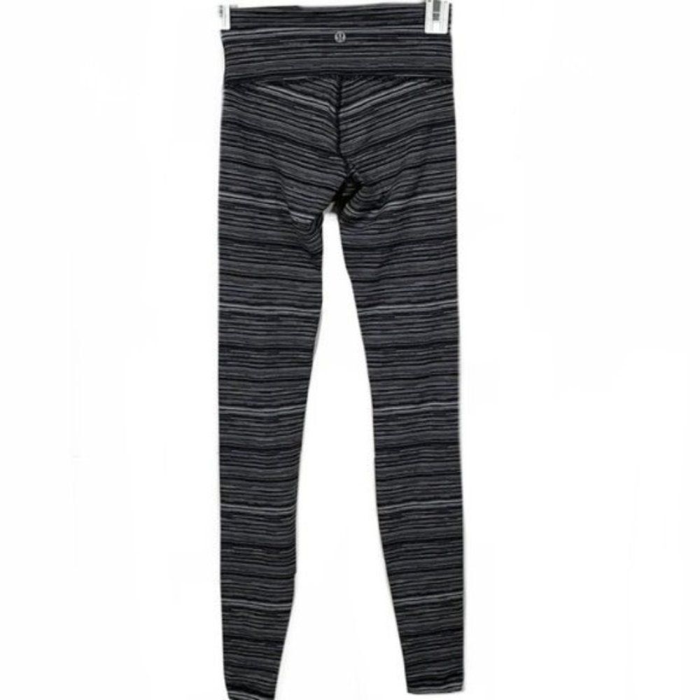 LuLuLemon Wunder Under Grey Striped Leggings